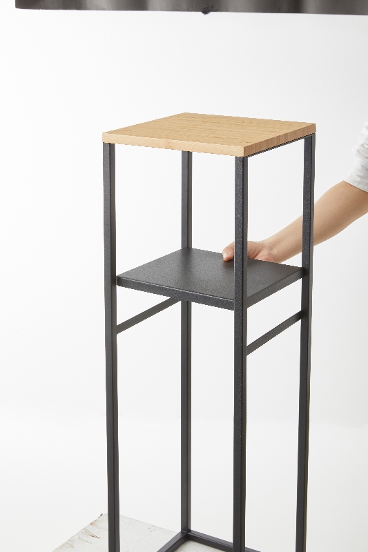 scaffale con ripiano in legno per ingresso, soggiorno